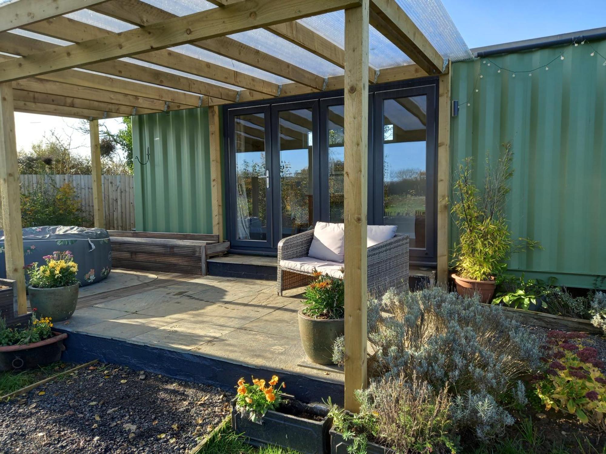 Sweet Pea Cabin Badsey Екстер'єр фото